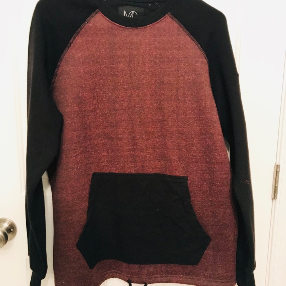 💫 MODERN CULTURE Red & Black Pullover Hoodie
